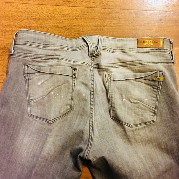 🔐Divine Rights of Denim jeans🔐 - Picture 2 of 4